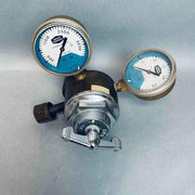 Union Carbide Purox Two Stage Gas Regulator for Inert Gas Air Pressure Regulators Union Carbide