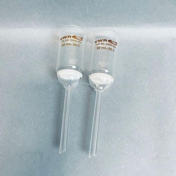 VWR Buchner Filter Funnel 30 ml Coarse Frit Lot of 2 Funnels Funnels VWR