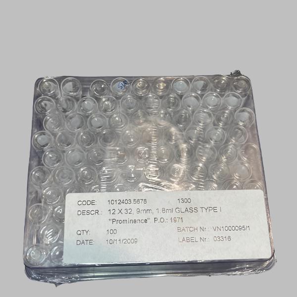 VWR Clear Glass Vial 1.8 ml 9 mm Screw Neck 12 x 32 mm 100 Vials Lab Consumables::Tubes, Vials, and Flasks VWR