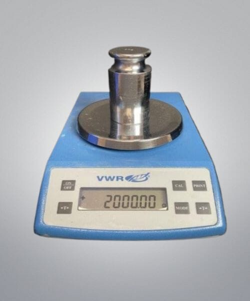 VWR Digital Balance Weighing Capacity 4000 g Readability 0.01 g Scale and Balances VWR