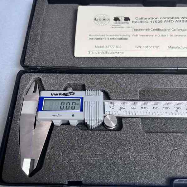 VWR Digital Caliper Stainless Steel Hardened 8 in. Measurement Length Digital Calipers VWR