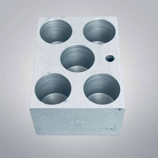 VWR Dy Bath Heating Block for 50 ml Tubes 5 Well Lab Equipment: Lab Incubators & Ovens VWR