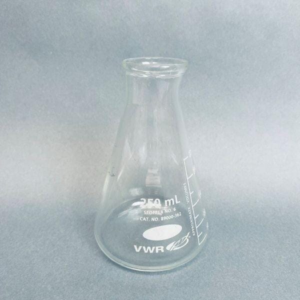 VWR Erlenmeyer Flask Narrow Mouth 250 ml Lot of 6 Flasks Lab Flasks VWR