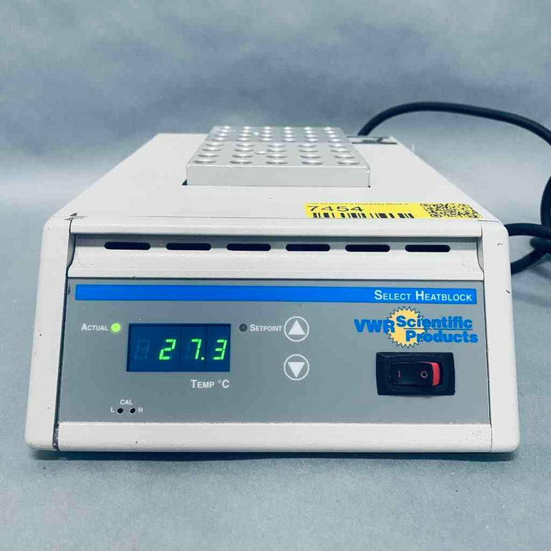 VWR Heatblock II Digital Dry Block Heater with 4 x 5 and 4 x 6 Well PCR Heat Blocks Lab Incubators VWR