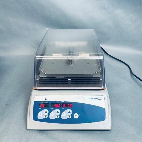 Micro Shaker Inset VWR Incubating Microplate Shaker Digital Display — Life Sciences Trading