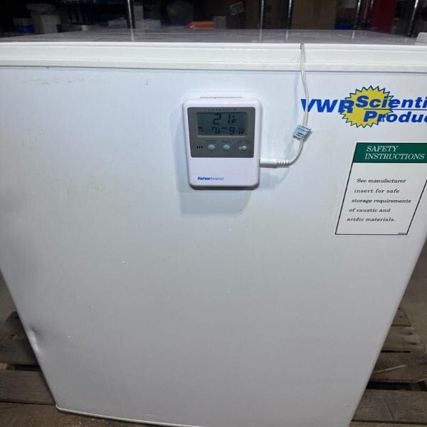 VWR Lab Refrigerator Under Counter - Tested and Working Great Lab Equipment::Lab Freezers & Refrigerators VWR