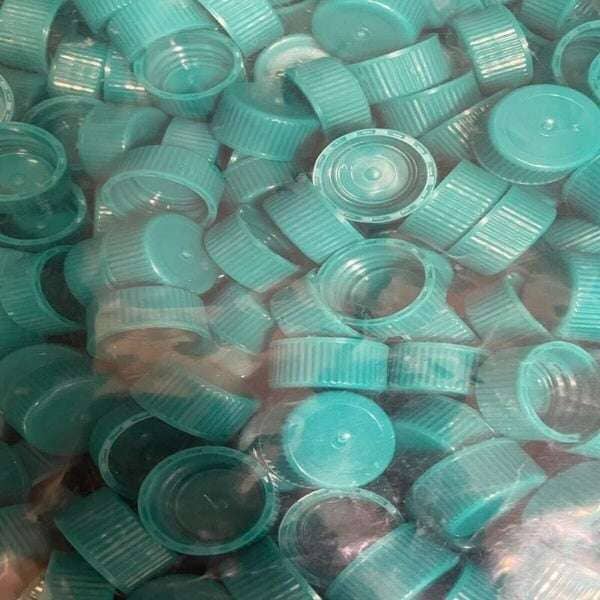 VWR Screw Cap 38-439 External Thread HDPE Autoclavable 1000 Caps Lab Consumables::Tubes, Vials, and Flasks VWR