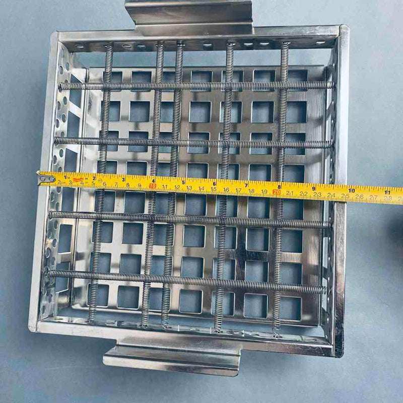 VWR Universal Shaking Tray for 12 L Water Bath 10 x 10.25 in. Water Baths, Circulators & Chillers VWR