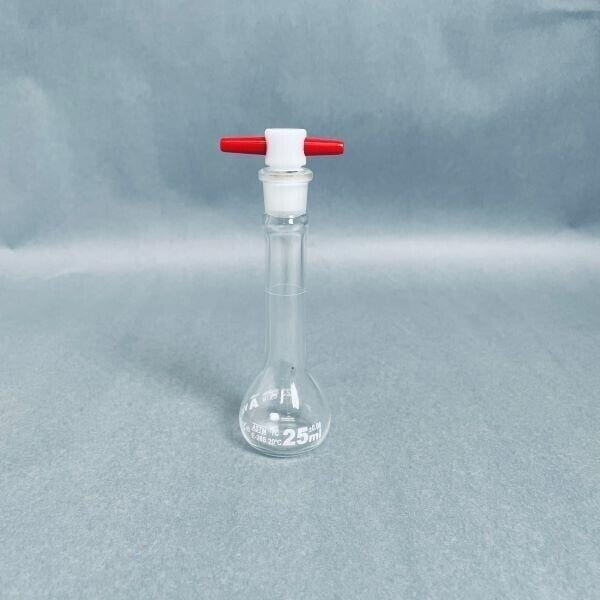 VWR Volumetric Flask 25 ml Wide Neck Class A Total of 11 Flasks Lab Consumables::Tubes, Vials, and Flasks VWR