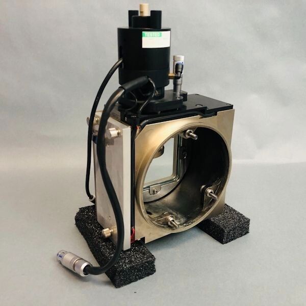Waters Ion Source Enclosure Assembly with ESI probe for Micromass LCT Premier Equipment Parts Life Sciences Trading