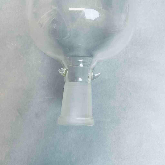 Whelan Scientific Glass Cylindrical Separatory Funnel 4.5 x 13 in. 18 in. OAL Glassware Whelan Glass