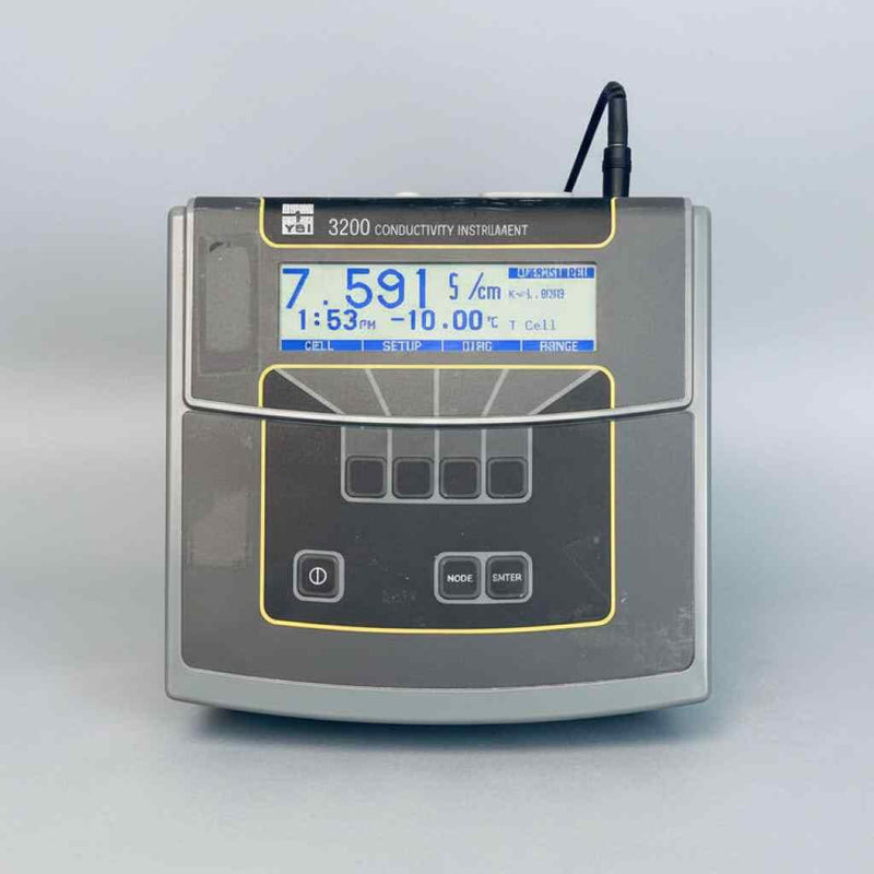 YSI Digital Bench Model Conductivity Meter 115 V with Power Adapter pH, Conductivity & TDS Meters YSI